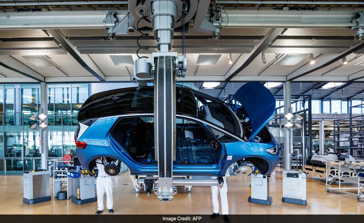 VW Introduces Monthly Fees to Boost Car Power