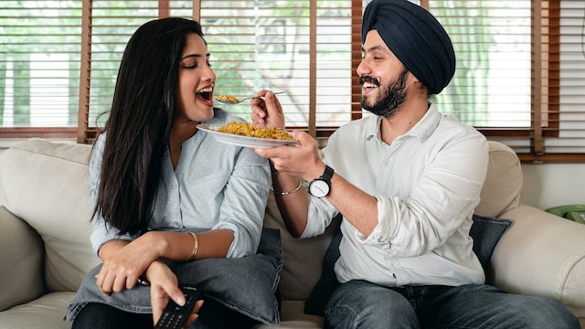Healthy Diet: 8 Signs That You Are Eating Right And Thriving
