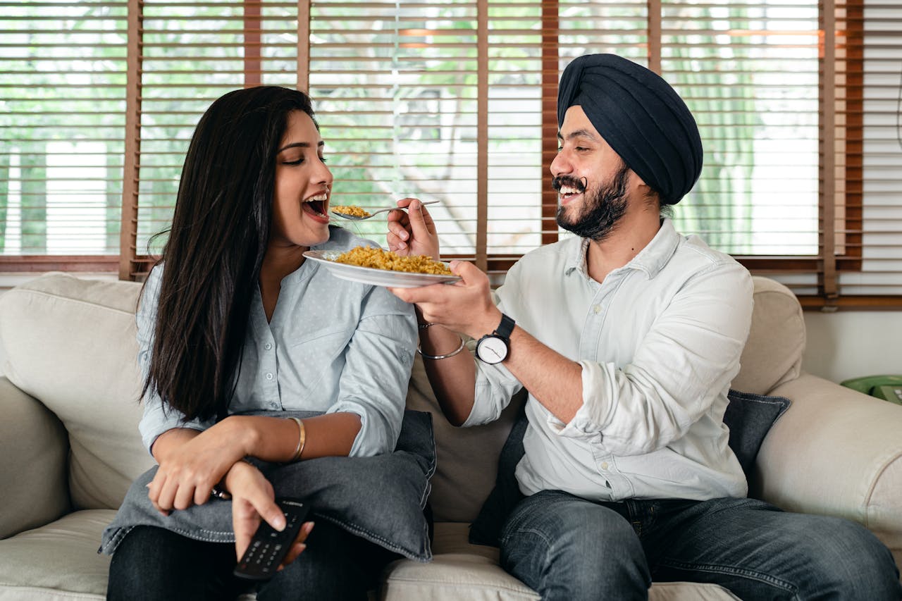 Healthy Diet: 8 Signs That You Are Eating Right And Thriving