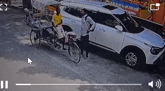 दिल्ली CM रेखा गुप्ता के हमलावर का पहला CCTV फुटेज सामने आया, देखें वीडियो