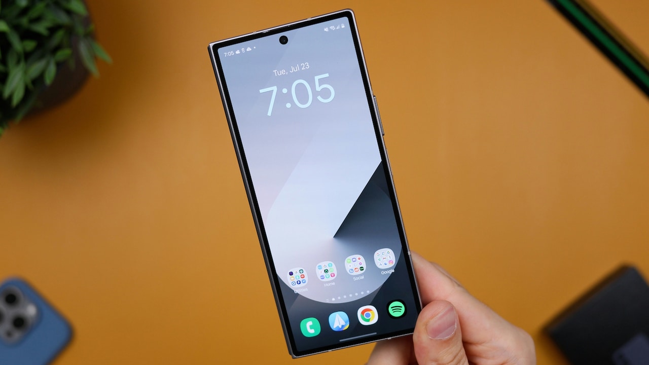 Get Top 5 Smartphones With Stunning Cameras For Creating Instagram Reels