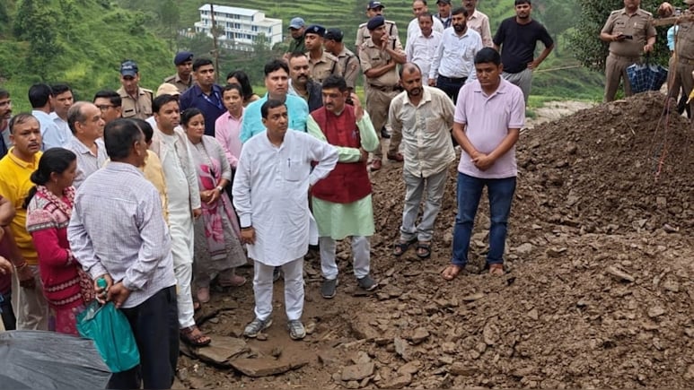 सांसद अनिल बलूनी ने पौड़ी के आपदा प्रभावित क्षेत्र का किया दौरा, हर संभव सहायता का दिया भरोसा