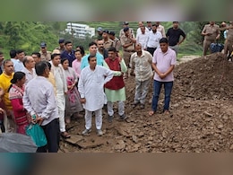 सांसद अनिल बलूनी ने पौड़ी के आपदा प्रभावित क्षेत्र का किया दौरा, हर संभव सहायता का दिया भरोसा सांसद अनिल बलूनी ने पौड़ी के आपदा प्रभावित क्षेत्र का किया दौरा, हर संभव सहायता का दिया भरोसा