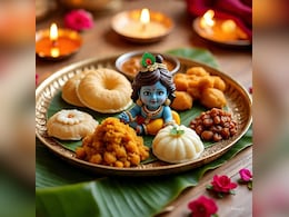 Janmashtami 56 Bhog: जन्माष्टमी पर कान्हा के लिए नहीं बना पा रहे 56 भोग, इन 6 चीजें अपने भोग में कर लें शामिल Janmashtami 56 Bhog: जन्माष्टमी पर कान्हा के लिए नहीं बना पा रहे 56 भोग, इन 6 चीजें अपने भोग में कर लें शामिल