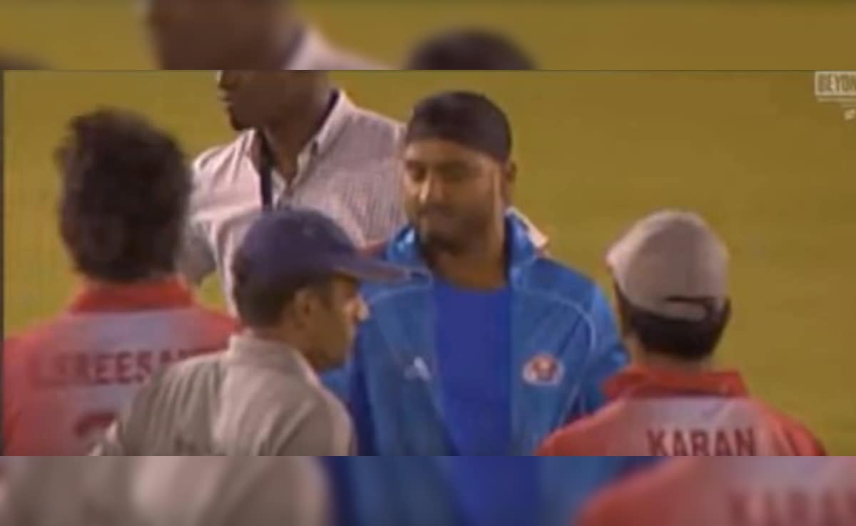 Slapgate: तब हरभजन को इतना महंगा पड़ा था श्रीसंत को जड़ा थप्पड़, सिर्फ इतनी ही फीस नसीब हुई