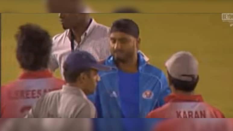 Slapgate: तब हरभजन को इतना महंगा पड़ा था श्रीसंत को जड़ा थप्पड़, सिर्फ इतनी ही फीस नसीब हुई