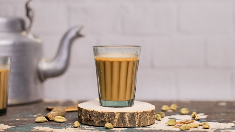 ज्यादा चाय पीने से कौन से विटामिन की कमी होती है? जानिए ज्यादा चाय पीने से कौन से विटामिन की कमी होती है? जानिए