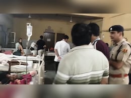 सालासर बालाजी से लौट रहे श्रद्धालुओं की पिकअप ने मारी खड़े ट्रेलर को टक्कर, 11 भक्तों की मौत सालासर बालाजी से लौट रहे श्रद्धालुओं की पिकअप ने मारी खड़े ट्रेलर को टक्कर, 11 भक्तों की मौत