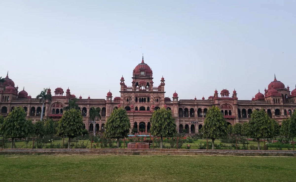 In Picture: Khalsa College In Picture: Khalsa College