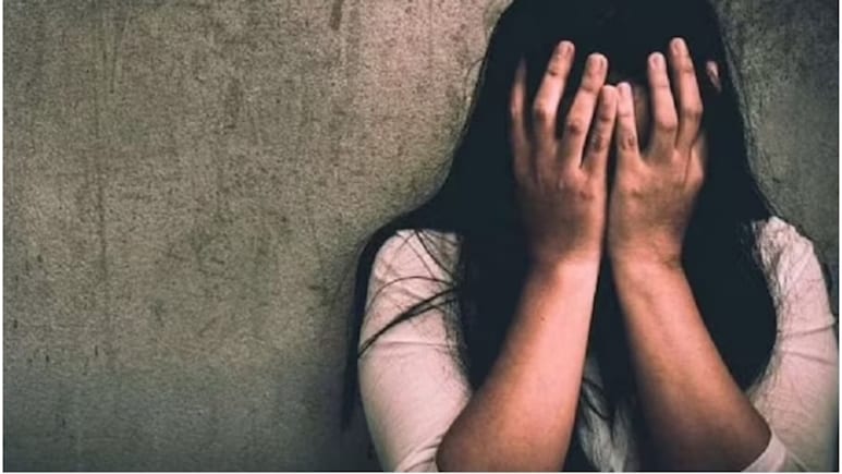 'डिनर का वादा, दुष्कर्म की वारदात', बीकानेर में विदेशी महिला के साथ हुआ हैवानियत का खेल! 'डिनर का वादा, दुष्कर्म की वारदात', बीकानेर में विदेशी महिला के साथ हुआ हैवानियत का खेल!