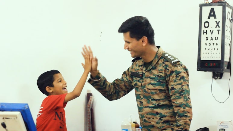 8 साल बाद तोड़ी खामोशी तो मां-बाप की आंखों से निकले आंसू... भारतीय सेना की मदद से गूंजी मासूम आवाज