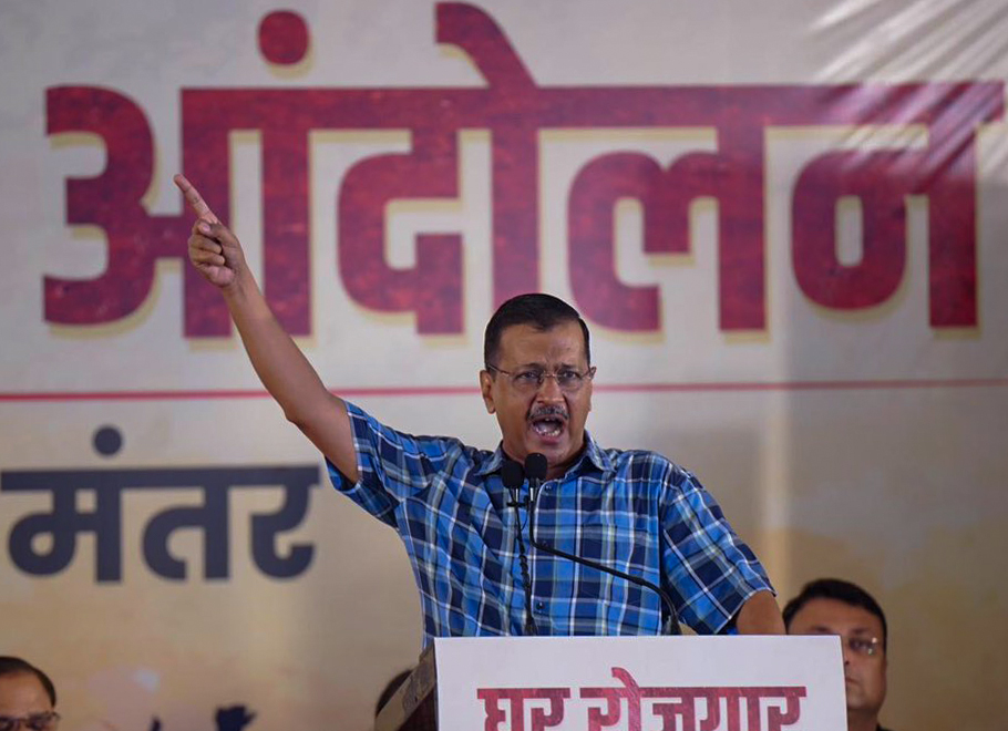 BJP Made Mockery Of Democracy: Kejriwal Slams Lathi Charge On SSC Aspirants