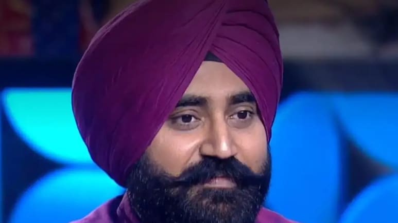 KBC 17: रवींद्रनाथ टैगोर ने अपना कविता संग्रह पूरबी किस दक्षिण अमेरिकी लेखक को समर्पित किया था? 50 लाख रुपये का सवाल KBC 17: रवींद्रनाथ टैगोर ने अपना कविता संग्रह पूरबी किस दक्षिण अमेरिकी लेखक को समर्पित किया था? 50 लाख रुपये का सवाल