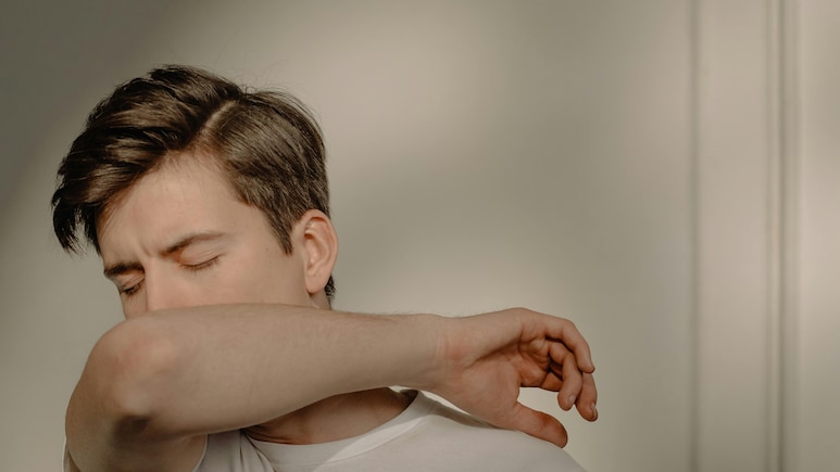 Cold And Cough Worsening From Poor AQI? Try These 10 Tips