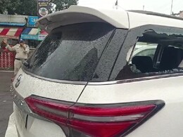 रतलाम में जीतू पटवारी की कार पर हमला करने वाला आरोपी गिरफ्तार, कन्हैयालाल को भेजा गया जेल रतलाम में जीतू पटवारी की कार पर हमला करने वाला आरोपी गिरफ्तार, कन्हैयालाल को भेजा गया जेल