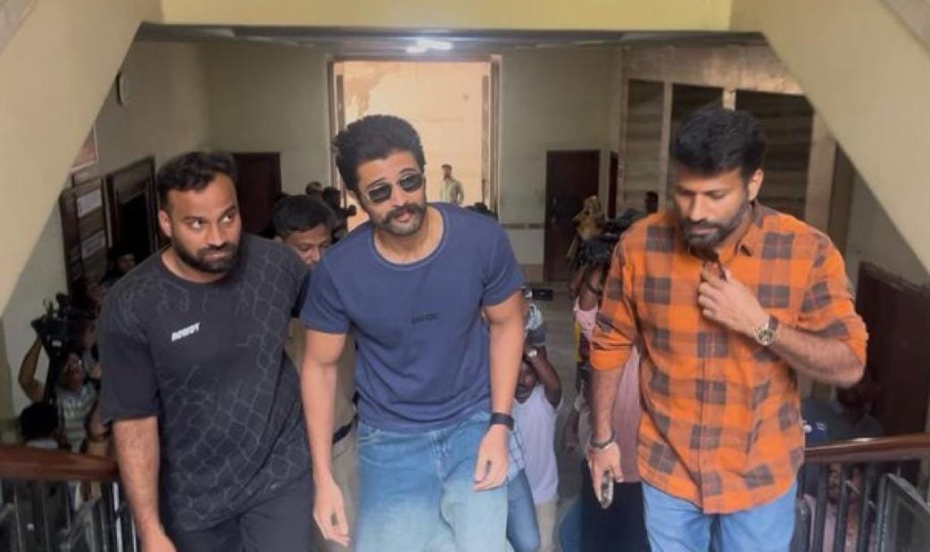 Actor Vijay Deverakonda At Probe Agency Office Over Online Betting Case