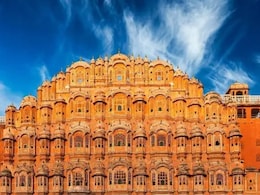 Rajasthan Tourism: बरसात में खिल रहा राजस्थान, पर्यटकों से गुलज़ार हुआ पिंक सिटी जयपुर और लेक सिटी उदयपुर Rajasthan Tourism: बरसात में खिल रहा राजस्थान, पर्यटकों से गुलज़ार हुआ पिंक सिटी जयपुर और लेक सिटी उदयपुर