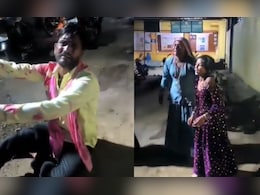 अस्पताल की दहलीज पर भाई की गोद में तड़प-तड़प कर आकाश ने तोड़ा दम, इलाज के लिए नहीं थे कोई डॉक्टर  अस्पताल की दहलीज पर भाई की गोद में तड़प-तड़प कर आकाश ने तोड़ा दम, इलाज के लिए नहीं थे कोई डॉक्टर