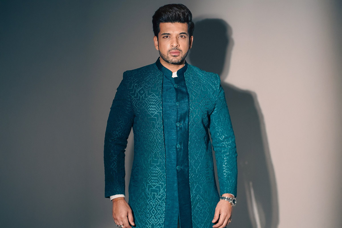 Karan Kundrra's 'Photo Verified' Dating App Profile Goes Viral Amid Relationship With Tejasswi Prakash