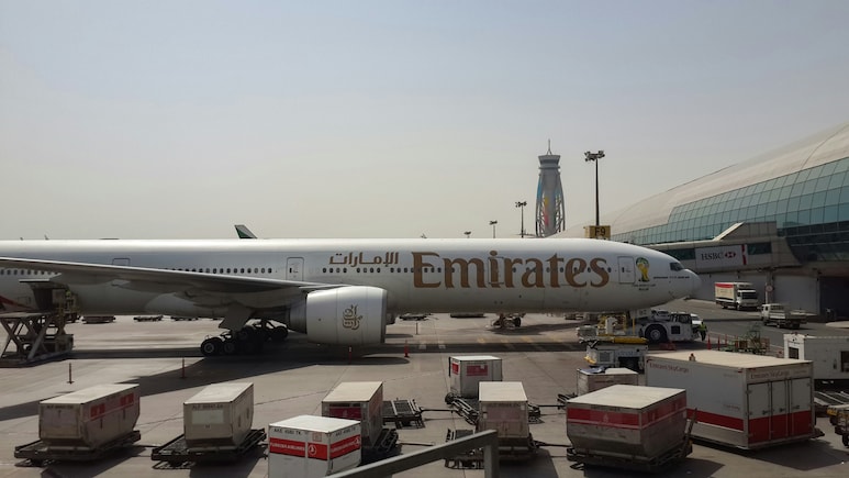 Dubai Airport Unveils AI-Powered Corridor That Clears Immigration In Just 14 Seconds Dubai Airport Unveils AI-Powered Corridor That Clears Immigration In Just 14 Seconds