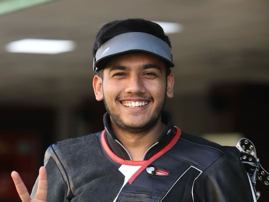 Aishwary Pratap Singh Wins 3P Gold With World Record, Gurjoat Wins Skeet Event