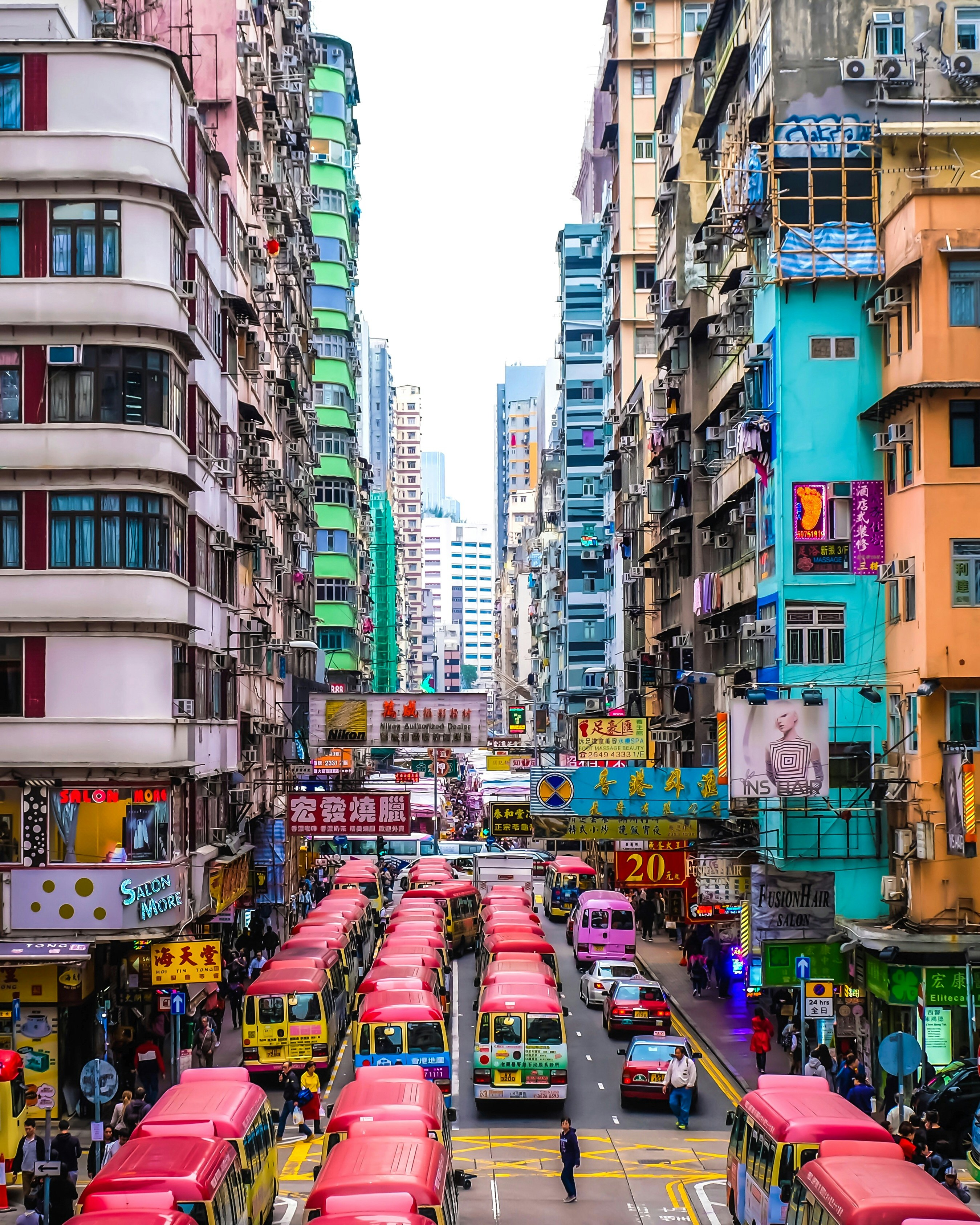 Hong Kong public transportation is effortless and convenient Hong Kong public transportation is effortless and convenient
