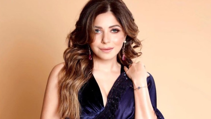 Kanika Kapoor Claims Singers In India Get Rs 101 For Their Songs: "They Say That They are Doing You A Favour"