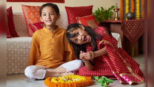 Raksha Bandhan 2025: रक्षाबंधनाचा इतक्या तासांचा आहे शुभ मुहूर्त, भावाच्या प्रगतीसाठी त्याच्या राशीनुसार अशी निवडा राखी