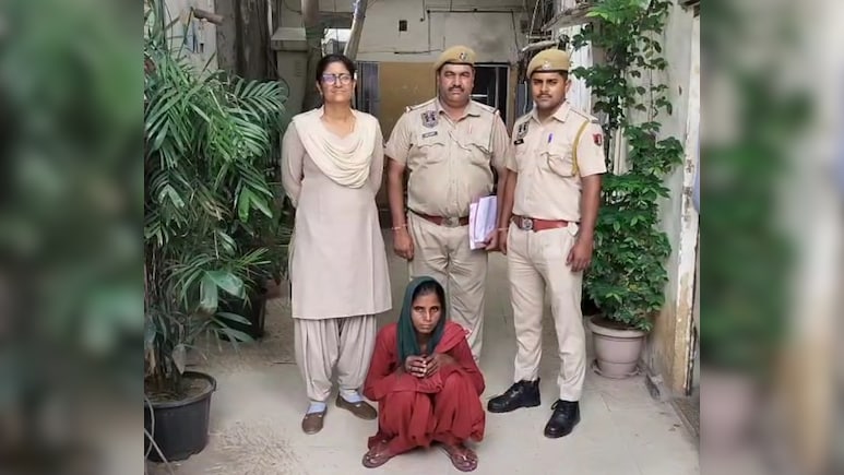जयपुर पुलिस की बड़ी कार्रवाई, चैन स्नैचर शातिर महिला चोर गिरफ्तार ; सोने की चैन और लॉकेट बरामद