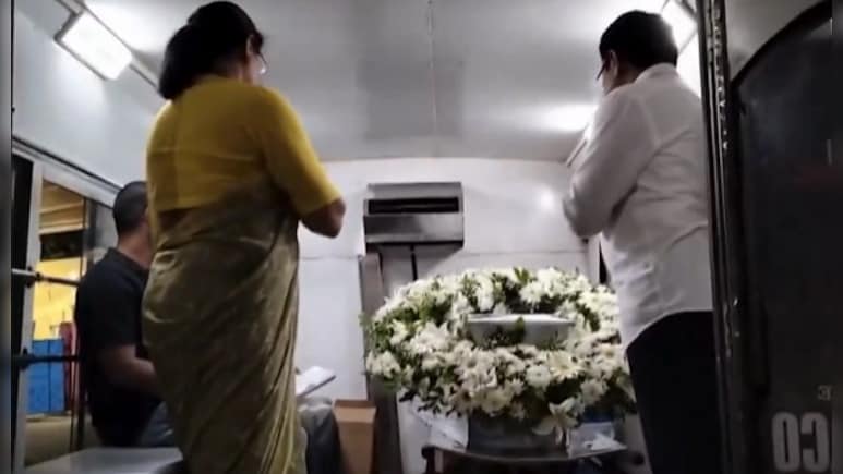 दिल्ली से ओडिशा लाया गया 15 वर्षीय लड़की का शव, बदमाशों ने लगाई थी आग