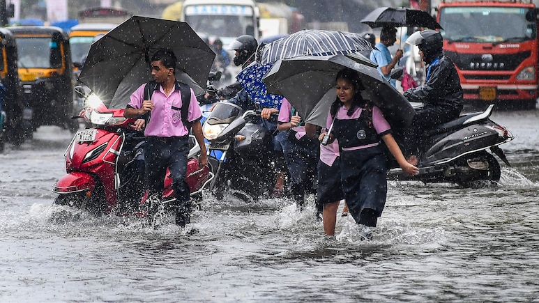 Mumbai Rain: बापरे! मुंबईवर जलात्कार!! विक्रोळीमध्ये तब्बल 255 मिमी पाऊस