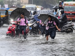 Mumbai Rain: बापरे! मुंबईवर जलात्कार!! विक्रोळीमध्ये तब्बल 255 मिमी पाऊस Mumbai Rain: बापरे! मुंबईवर जलात्कार!! विक्रोळीमध्ये तब्बल 255 मिमी पाऊस