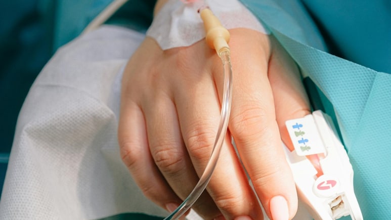 UK Woman Describes Her Near-Death Experience: "I Didn't See Anything"