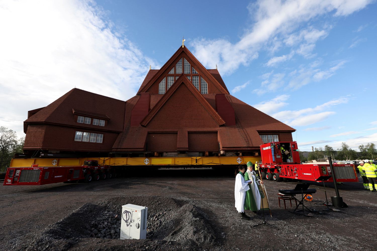 113-Year-Old Swedish Church Arrives At New Home After 2-day journey