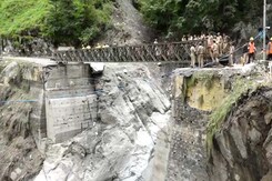 Bridge Connecting Gangnani & Harshil Constructed In 24 Hours To Help Expedite Rescue Efforts Bridge Connecting Gangnani & Harshil Constructed In 24 Hours To Help Expedite Rescue Efforts