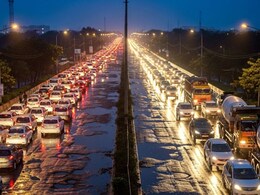Ghodbunder Road Traffic:  4फूट पाणी साचले, मीरा-भाईंदरकडे जाणारी वाहतूक पूर्णपणे बंद; जाणून घ्या पर्यायी मार्ग Ghodbunder Road Traffic:  4फूट पाणी साचले, मीरा-भाईंदरकडे जाणारी वाहतूक पूर्णपणे बंद; जाणून घ्या पर्यायी मार्ग