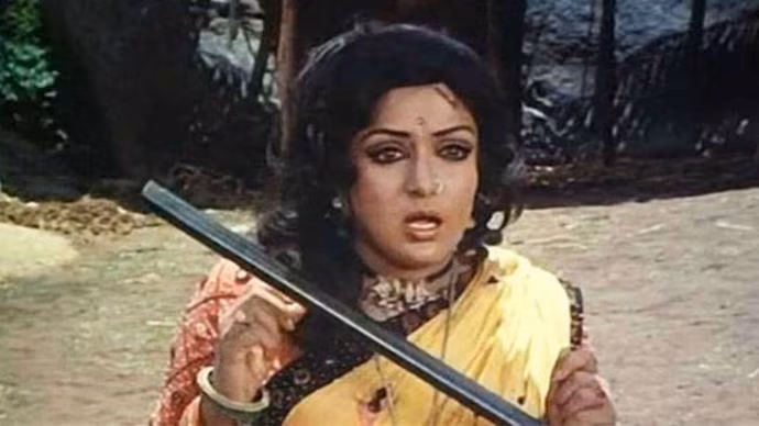 पिता नहीं थे राजी मां ने मनाया, स्क्रीन टेस्ट से पहले नर्वस थीं 'ड्रीम गर्ल', राज कपूर ने कहा था बनने वाली हैं बड़ी स्टार