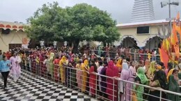 हे भगवान! कुंडेश्वर मंदिर में महिलाओं के गले से 12 मंगलसूत्र उड़ा ले गए चोर, गर्भ गृह में 14 लाख की चोरी