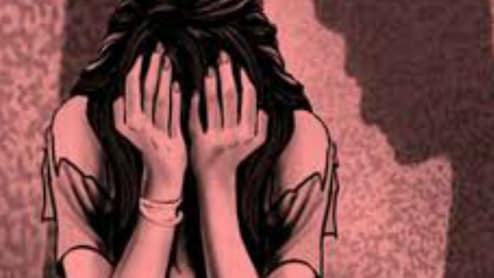 वाह रे राजस्थान पुलिस! भैंस चोरी की शिकायत देने गई महिला से दुष्कर्म... 1 साल तक थानेदार बनाता रहा शिकार