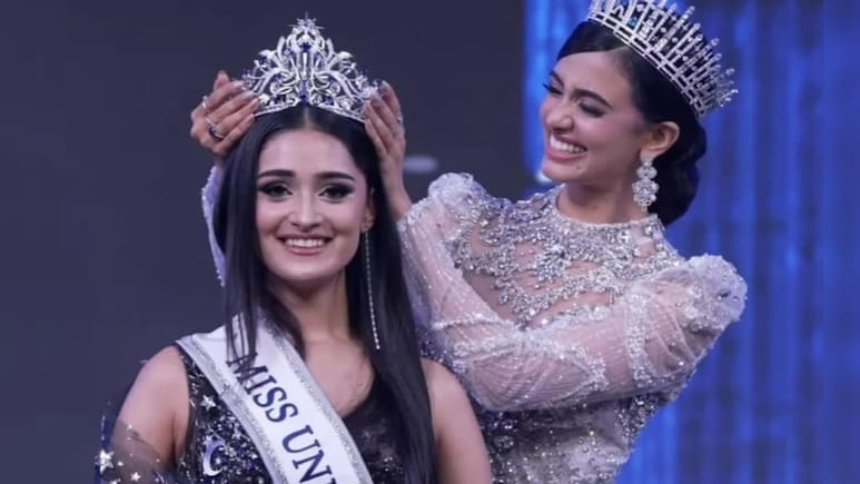 राजस्थान की मानिका विश्वकर्मा ने जीता मिस यूनिवर्स इंडिया 2025 का खिताब