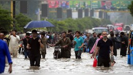 पाकिस्तान में भी बार&zwj;िश ने मचाई तबाही, 788 लोगों की हो चुकी मौत
