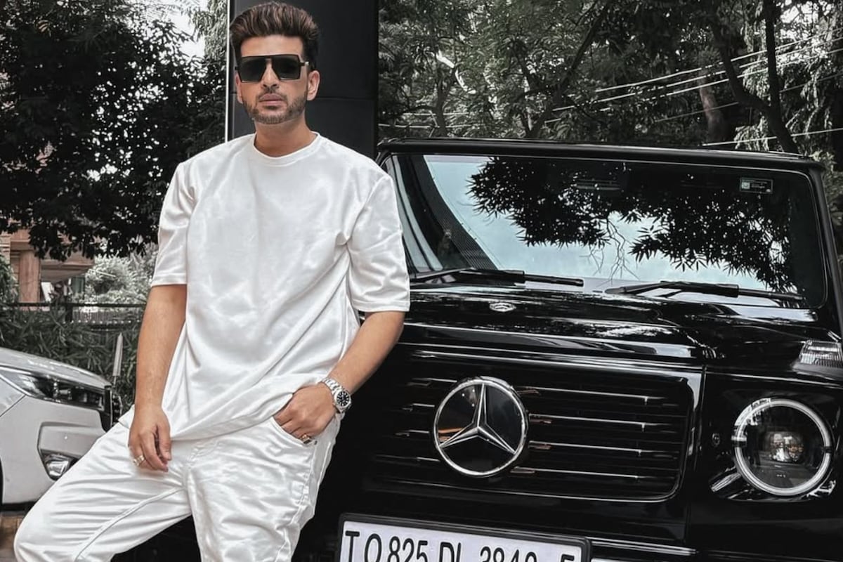 Actor Karan Kundrra Buys Mercedes-Benz G-Wagen Worth Over Rs 3 Crore