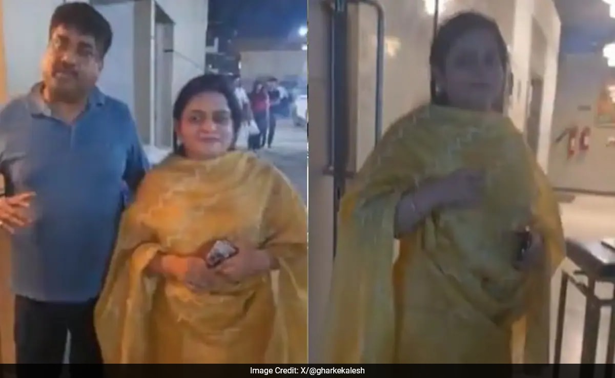 Двойка се твърди че е отказана влизане в ресторант в