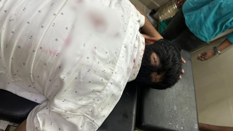 Mira-Bhayandar News : मीरा-भाईंदरमध्ये परप्रांतीयांची पुन्हा मराठी व्यक्तीला मारहाण; महाराष्ट्र एकीकरण समितीचा गंभीर इशारा Mira-Bhayandar News : मीरा-भाईंदरमध्ये परप्रांतीयांची पुन्हा मराठी व्यक्तीला मारहाण; महाराष्ट्र एकीकरण समितीचा गंभीर इशारा