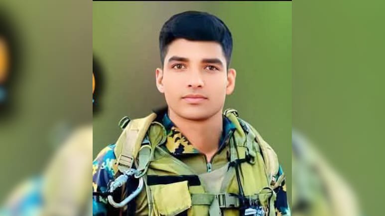 बिहार : शहीद अंकित यादव का पार्थिव शरीर आज पहुंचेगा नवगछिया, परिवार को शहादत पर है गर्व