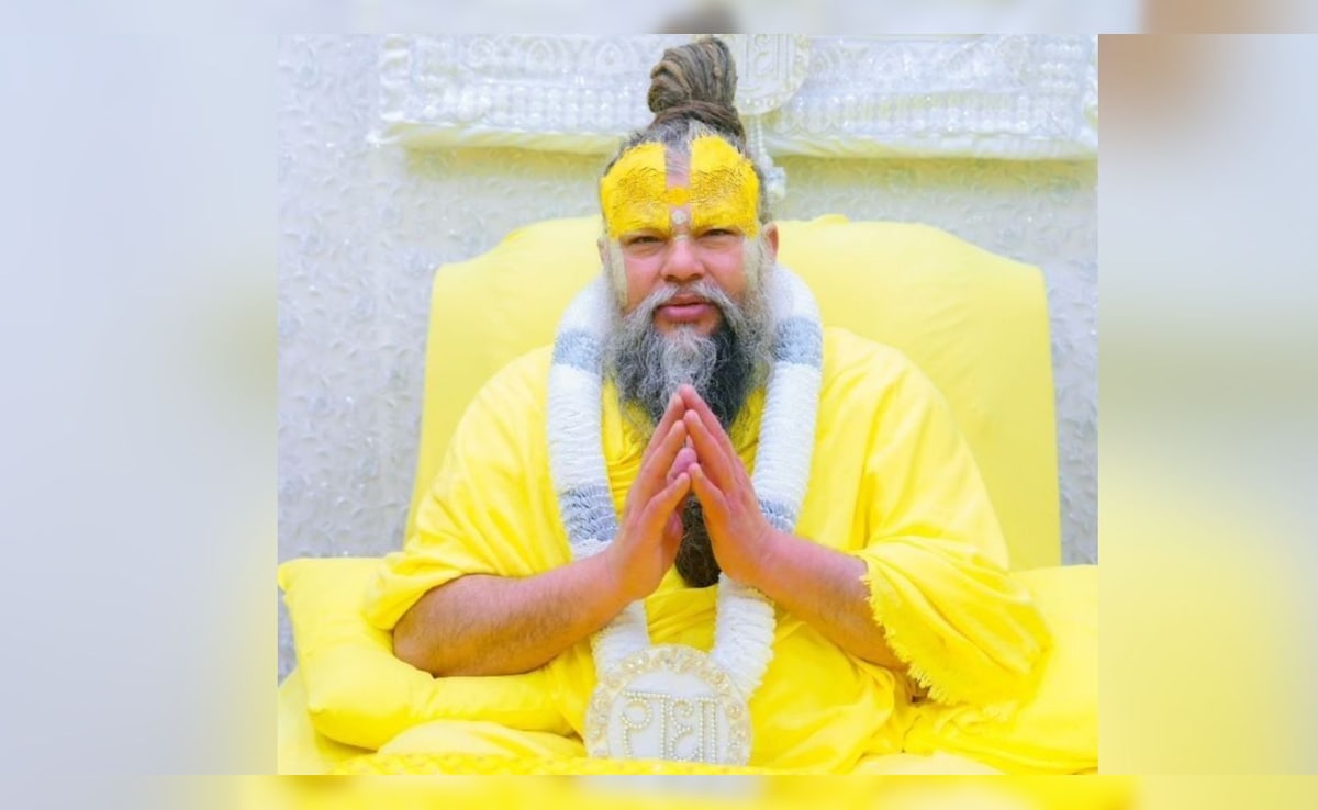 Gorakhpur Вдъхновен от духовния гуру на Гуру на Вриндаван Guvind