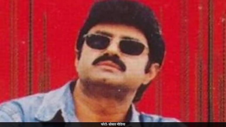 65 साल के इस हीरो ने बनाया वर्ल्ड रिकॉर्ड, 50 साल से हर फिल्म में बना है हीरो, एक घूसे में 10-10 गुंडो देता धोबी पछाड़ 65 साल के इस हीरो ने बनाया वर्ल्ड रिकॉर्ड, 50 साल से हर फिल्म में बना है हीरो, एक घूसे में 10-10 गुंडो देता धोबी पछाड़