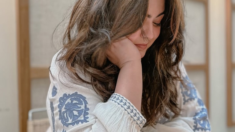 महाभारत से मिला फेम, परिवार में रहा क्लेश, बिग बॉस 19 में नजर आ सकती है ये कंट्रोवर्सी क्वीन- देखें 10 फोटो