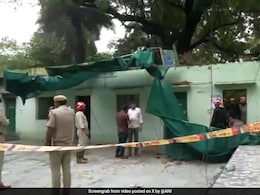 Death Count Of Roof Collapse At Dargah Near Delhi's Humayun's Tomb Rises To 7 Death Count Of Roof Collapse At Dargah Near Delhi's Humayun's Tomb Rises To 7