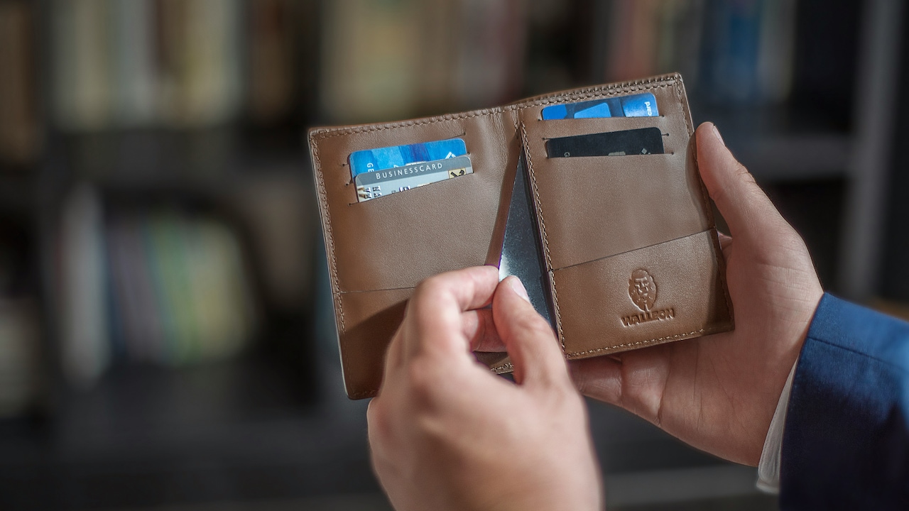Get Top Leather Wallets At Minimum 30% Off On Myntra